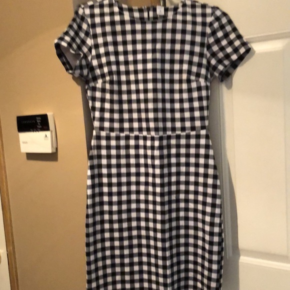 Old Navy Black and White Plaid knee High Dress XS - Picture 5 of 7